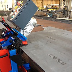 SMF-900 PLUS - машина для снятия фаски